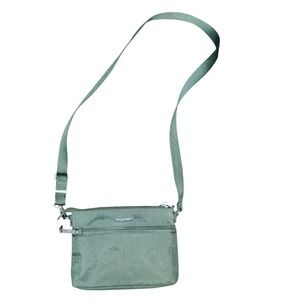 Baggallini Olive Green Nylon Crossbody Bag RFID Blocking Travel Zipper NWOT